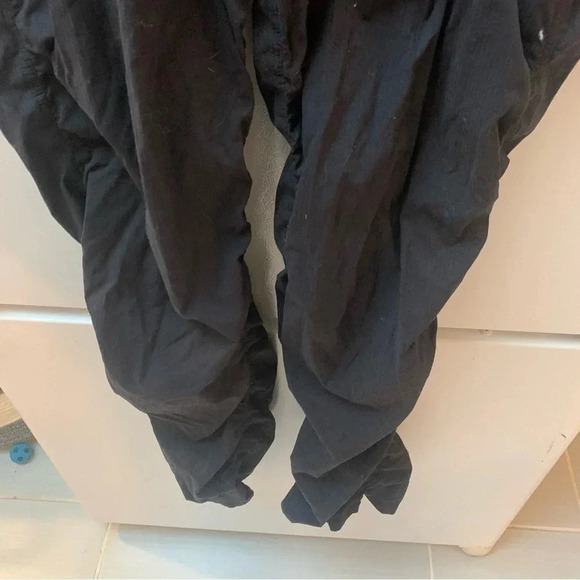 Lululemon Kids Ivivva Black Unlined Studio Pants  14 - Picture 12 of 12